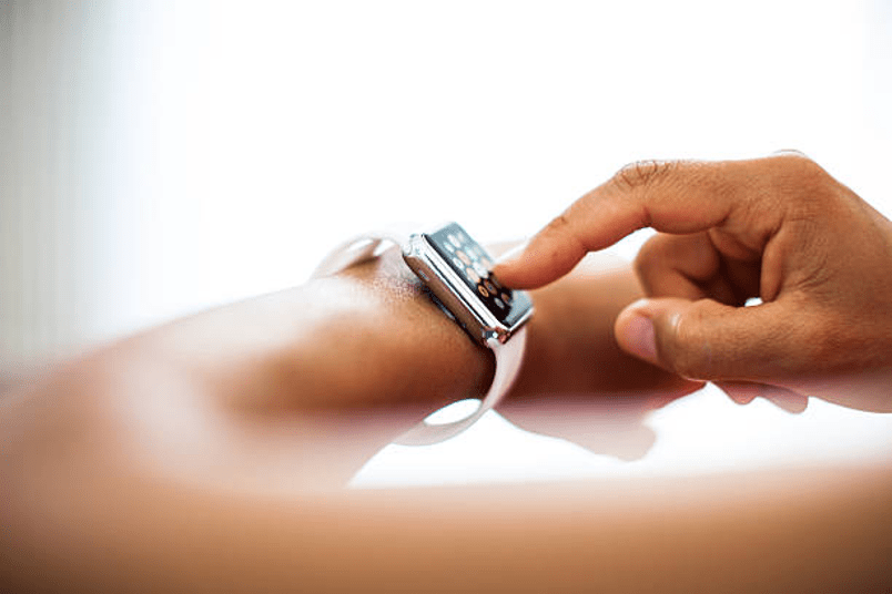 Best Apple Watch Ultra Bands for Small Wrists: Most Comfortable Options (with Prices)