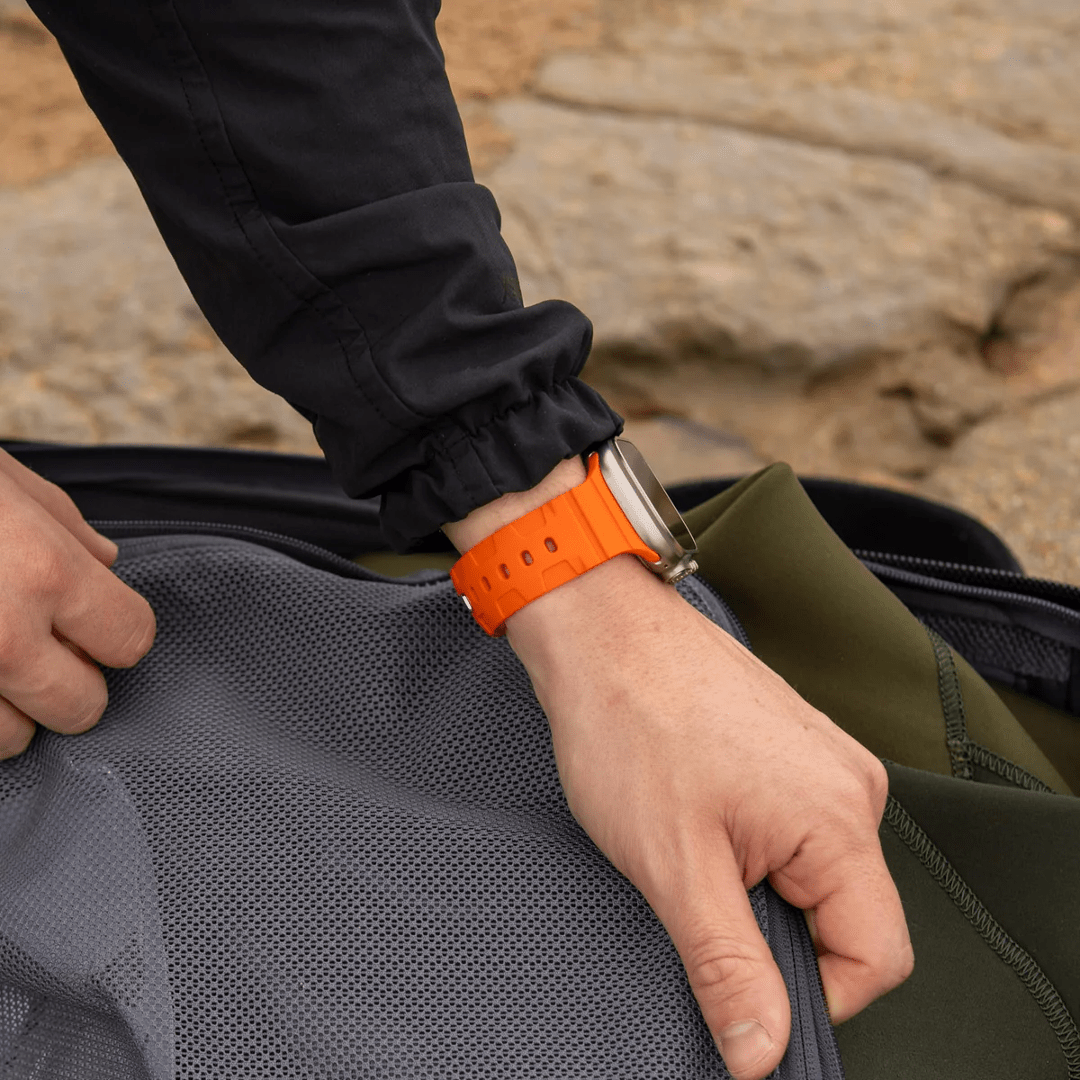 Best 44/45 mm Rugged Apple Watch Bands: Prices, Differences, Pros & Cons