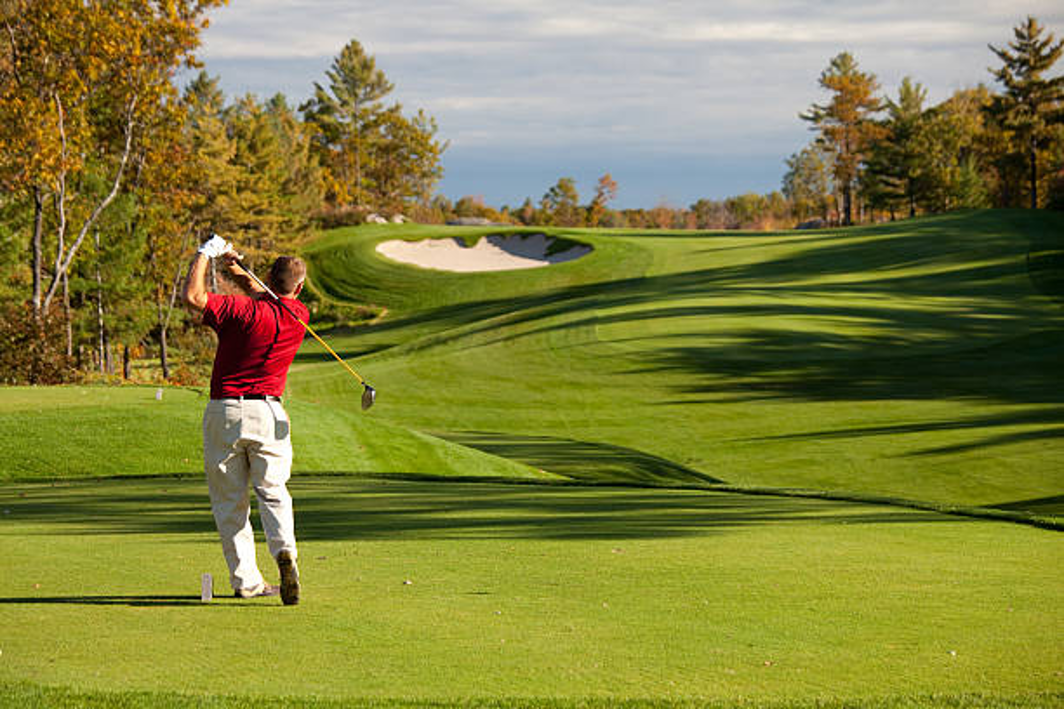 Best Apple Watch Ultra Band For Golf: Prices, Pros & Cons