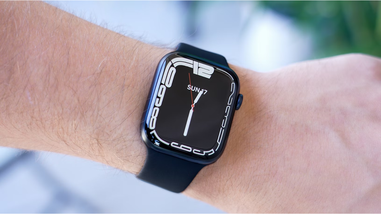 How To Customize Your Apple Series 7 Watch Band: Cool Design Ideas